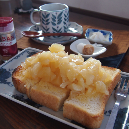 盛岡黒川の「mi cafe ミ　カフェ」のりんご
